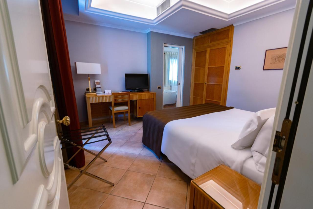 Forum Hotel
