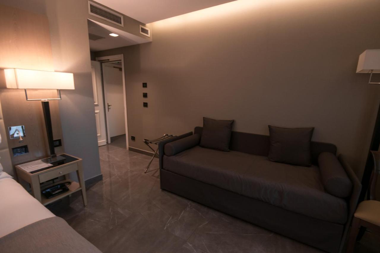 Forum Hotel 4*